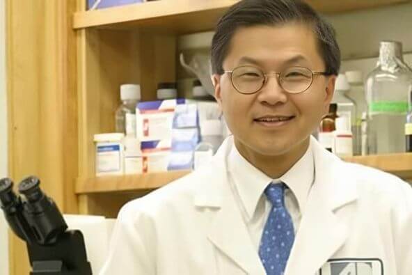 何大一 愛滋病HIV藥問世，病患成長不容忽視