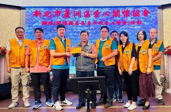 鷺江獅子會 響應中秋餐宴溫馨長者