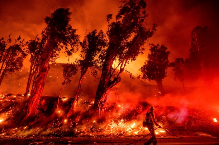 地軸偏移嚴重導致極端氣候暖化