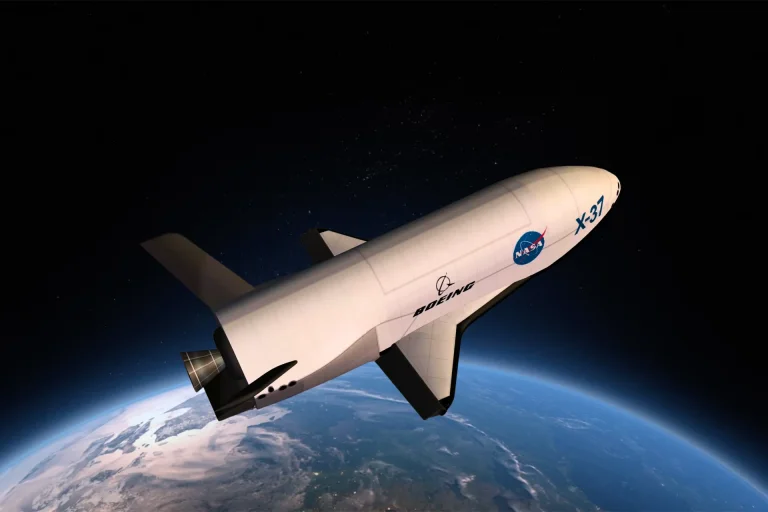 波音 Boeing Crisis 危機 考慮出售星際航太事業