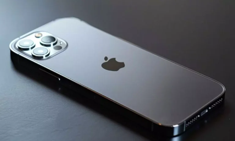 蘋果2025年推出輕薄型iPhone，2026年走向折疊螢幕