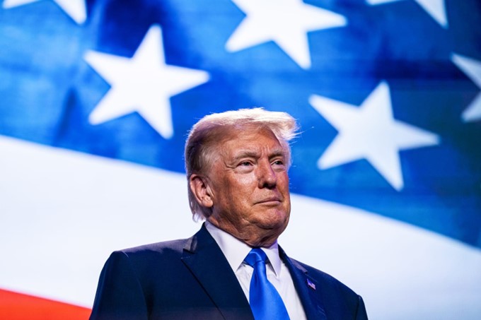 川普：” Make America Great Again ”？