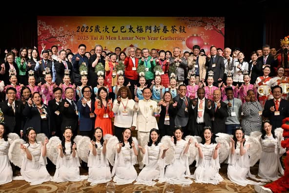40 國同賀良心民團新春茶敘 和平鐘聲 9 響迎祥瑞
