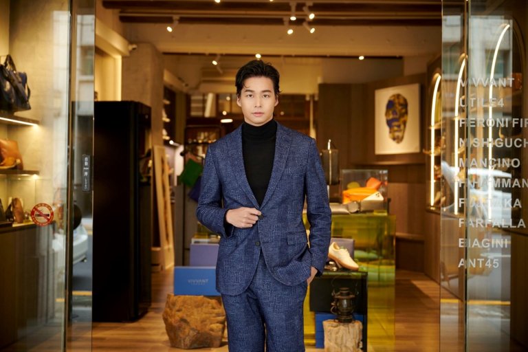 林敬倫GQ Suit Walk魅力爆棚！穿VIVVANT男鞋 再登時尚巔峰