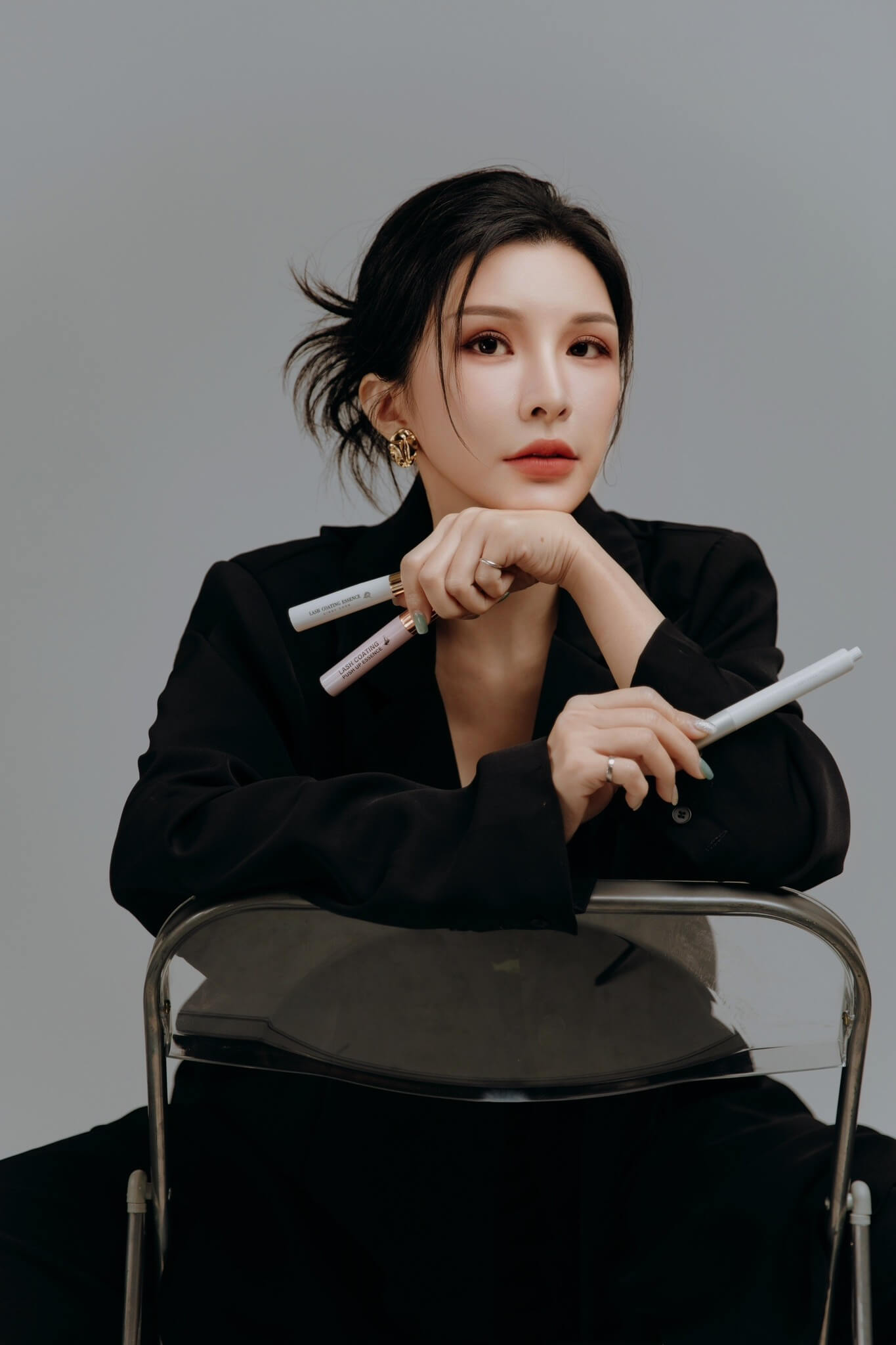 女星Lala蘇心甯美出新高度！代言CINDYCHEN睫毛保養，挑戰最大視覺感