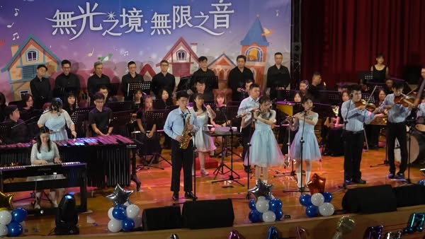 視障歌手天籟視障歌手李宜珮唱出生命無限