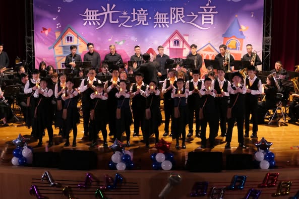 視障歌手天籟視障歌手李宜珮唱出生命無限