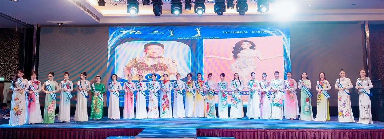 來自多國的女性企業家於2025年世界和平企業家選美大賽台灣決賽中合影留念