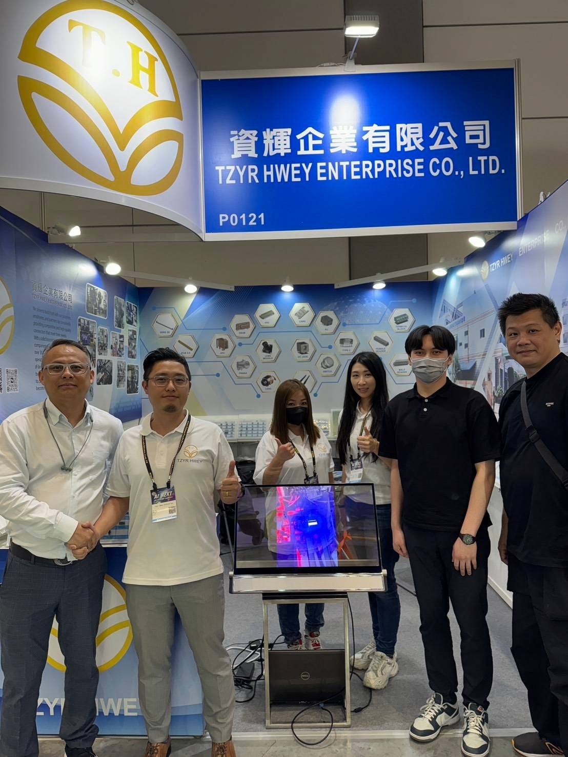 達輝國際 新世代 Micro LED 透明顯示器 2025 COMPUTEX