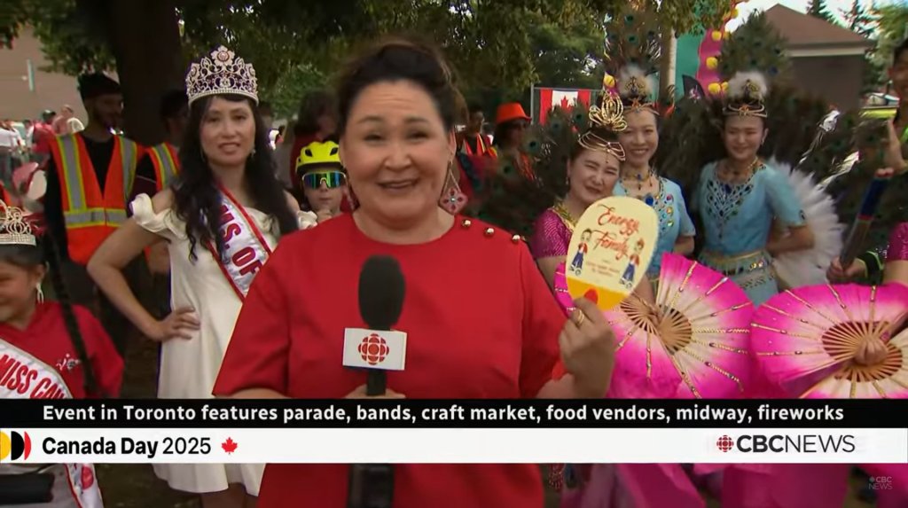 太極門國慶遊行精彩表演 太極門文化訪問團在加拿大國慶遊行演出孔雀舞、鳳凰舞、歌仔戲