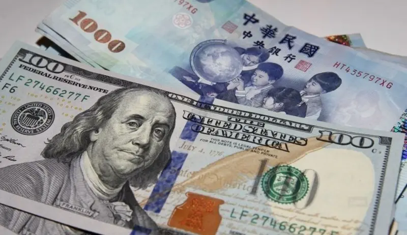川普政策引爆美元拋售潮　新台幣升值央行提醒勿非理性拋匯