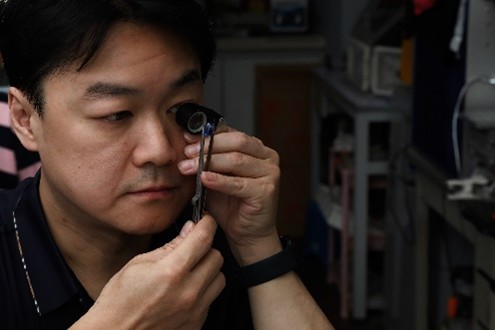 昇昌珠寶集團 精工手藝與客製珠寶服務 昇昌珠寶集團展示精工手藝與客製化珠寶服務,打造台灣國際品牌形象