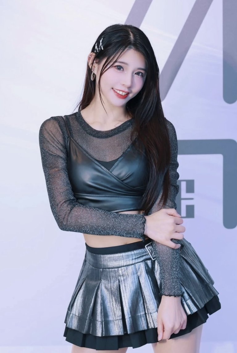 陸筱晴領軍桃園雲豹飛將啦啦隊首波成員廷廷、羽娜亮相