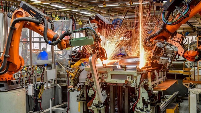 投資設廠推動生產力與國力提升