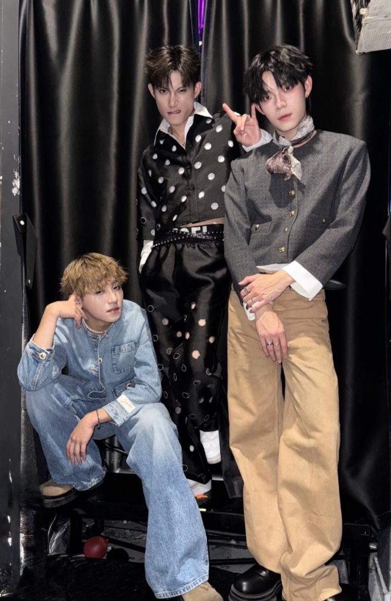 Saturnday小潘、立杰、凱杰帶粉絲遊上海，欣賞夜景、共度粉絲限定行程