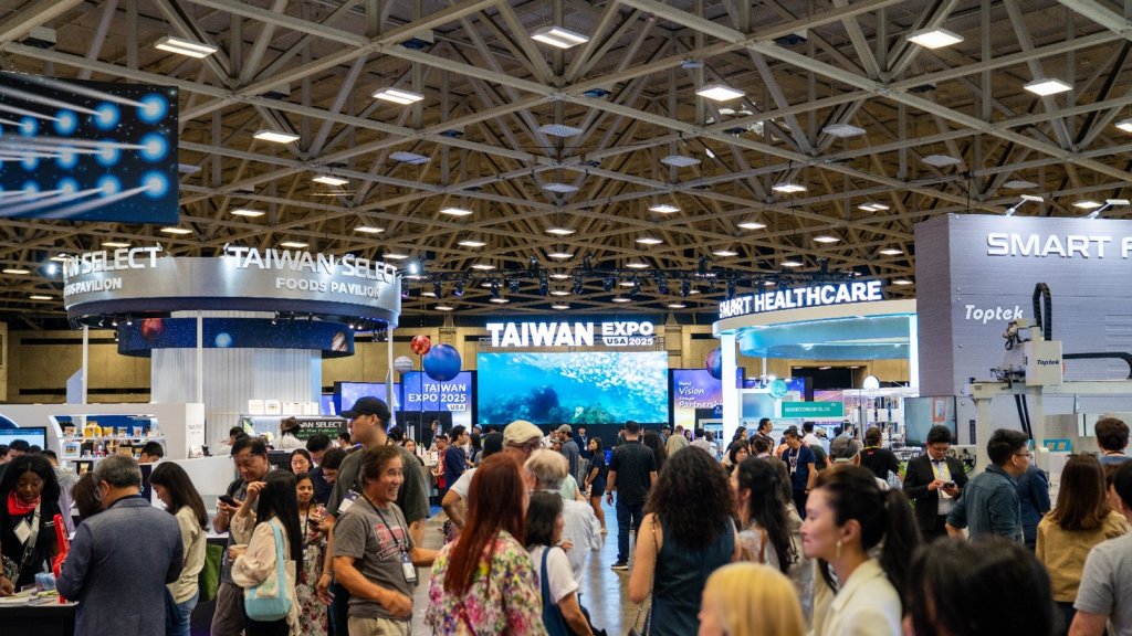 台灣廠商於美國NSC展展示高科技防護紡織產品情形