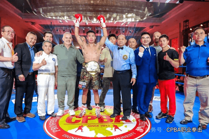 WBA亞洲大會2025現場 - 蔣一澤拳王衛冕瞬間 中國拳手蔣一澤在WBA亞洲大會上成功衛冕重量級拳王金腰帶