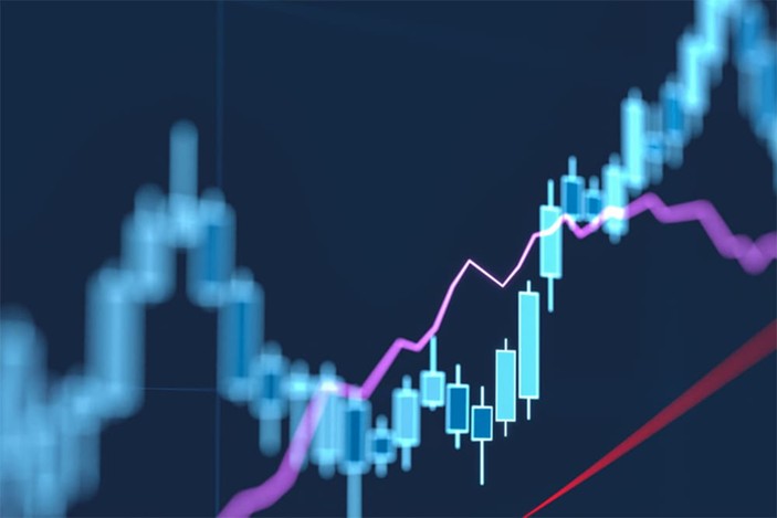 川普推行高關稅政策引發法律爭議