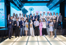 「 讓愛傳出去 」第三屆慈善音樂會盛大舉行 SIG沈默是金主辦第三屆讓愛傳出去慈善音樂會,現場逾三百位嘉賓與美業代表共襄盛舉