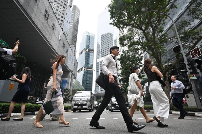 2025年台灣製造業PMI指數趨勢，電力機械產業唯一回升