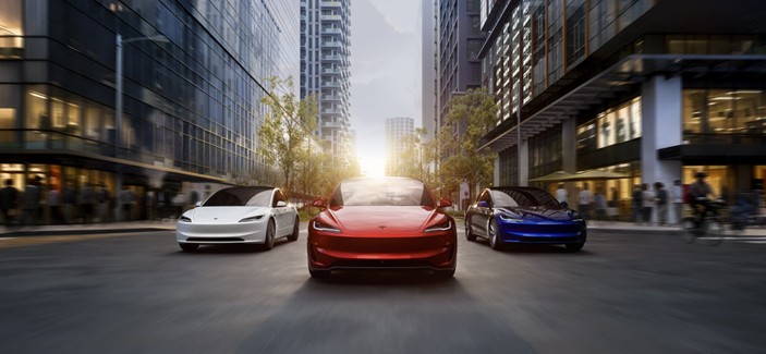 TrendForce 全球新能源車銷量統計(Q3 2025) TrendForce Q3 全球新能源車銷量統計圖,顯示 BEV 與 PHEV 年增幅及主要車廠排名。