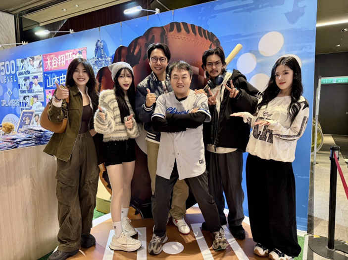 WBC棒球熱潮 MLBPA授權快閃店於台北登場 眾星應援中華隊