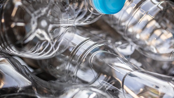 中東戰火推升石化原料價格並影響塑橡膠產業供應鏈