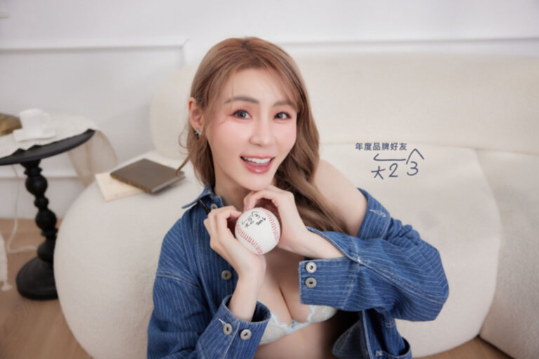 短今化身 EASY SHOP 今日店長，Yuri驚喜探班高雄寵粉會現場