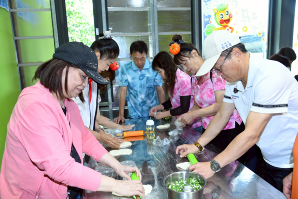 國際獅子會300B1區宜蘭二日感恩之旅獅友團體合影