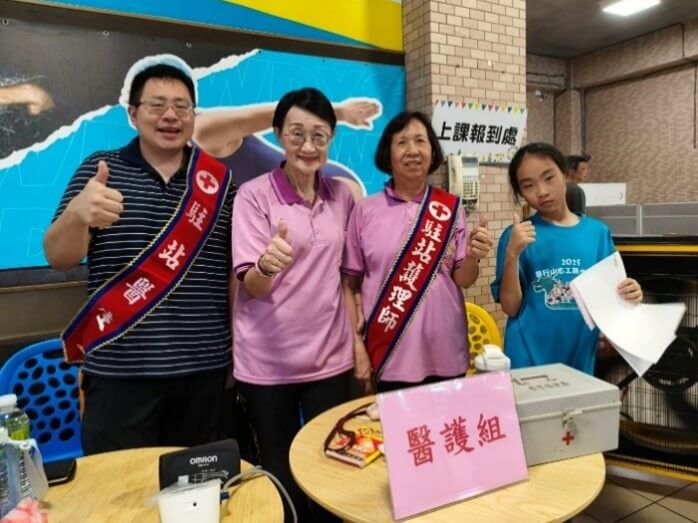 2026慧行盃全國身心障礙游泳競賽選手在華江高中泳池奮力前進
