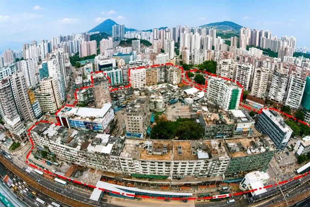 臺灣老舊住宅與都市更新重建中的現代建築對比