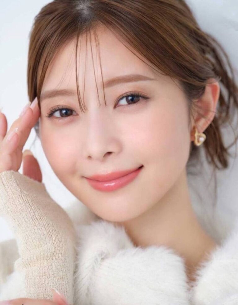 日本人氣女星松川星首度來台，將於台南亞太棒球場擔任統一7-ELEVEN獅開球嘉賓