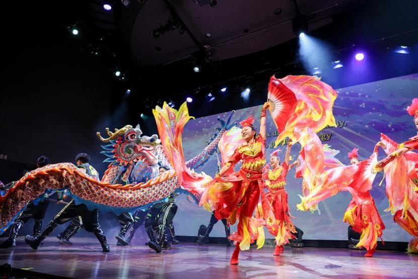 洪道子與五國前領導人在太極門60週年多倫多活動點亮PEACE 60心燈